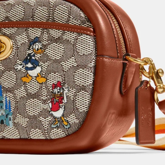 Disney X Coach Bag In Signature Textile Jacquard With Mickey Mouse & Friends - Picture 4 of 5